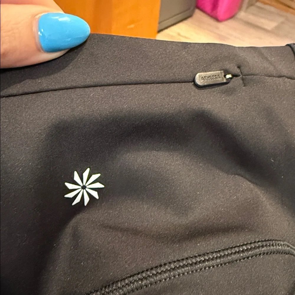 Athleta Ace Tennis Skort 13.5” Black XL NWT Swiftlite Athletic Pickleball Golf - Picture 5 of 5